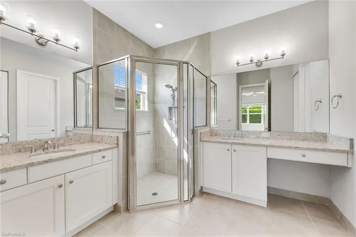 28616 Lobos Cir, Bonita Springs, Florida 34135