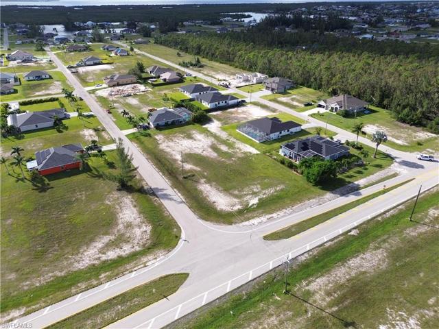 4005 NW 22nd ST, CAPE CORAL FL 33993