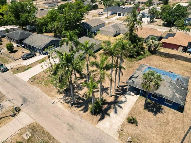 Drone / aerial view with a residential view