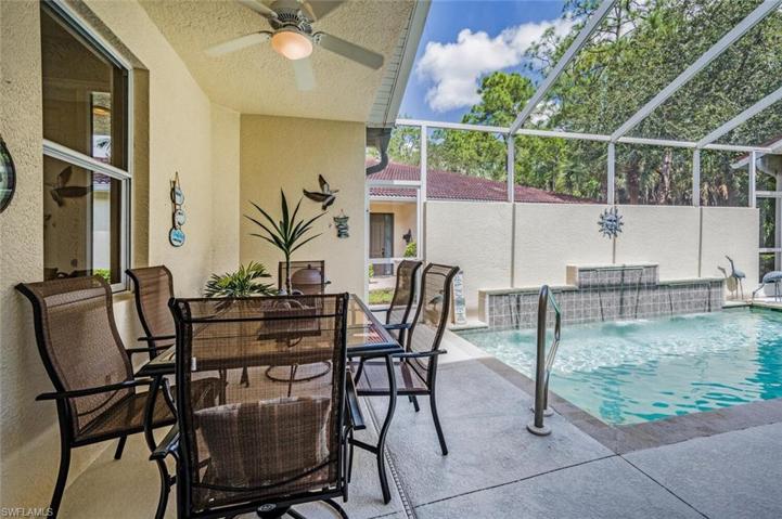 Pool Deck, Dining, covered area