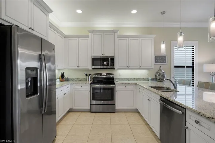 13556 Coronado Dr, Naples, Florida 34109
