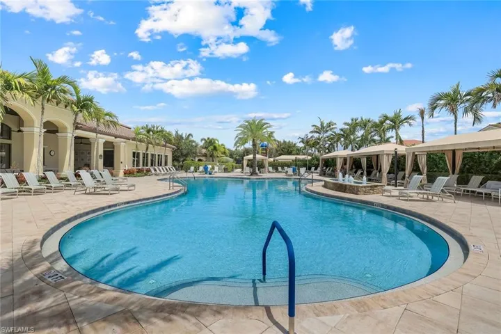 13556 Coronado Dr, Naples, Florida 34109