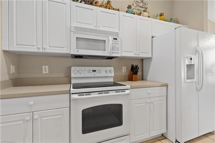 1501 NE 33rd LN, CAPE CORAL FL 33909