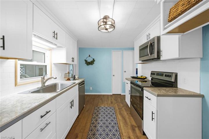28 Enchanting BLVD # 28, NAPLES FL 34112