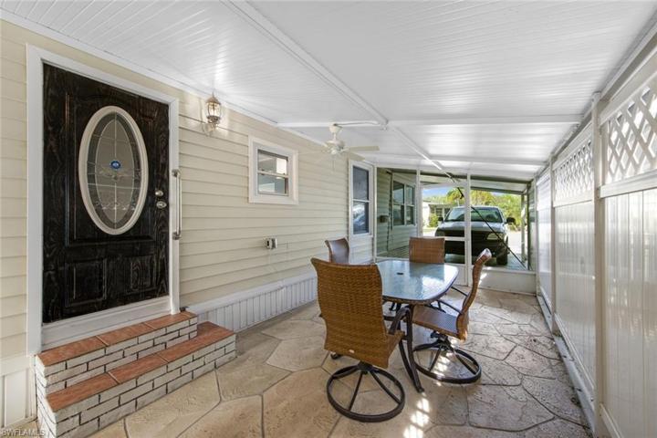 28 Enchanting BLVD # 28, NAPLES FL 34112