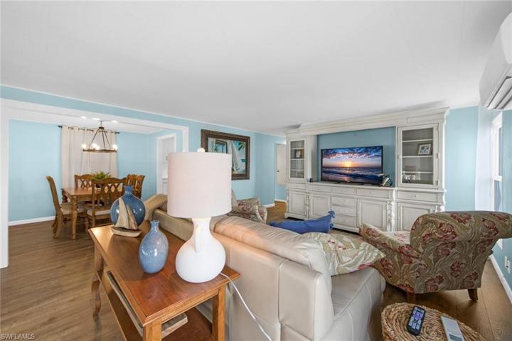 28 Enchanting BLVD # 28, NAPLES FL 34112