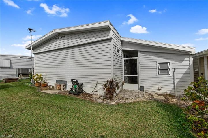 28 Enchanting BLVD # 28, NAPLES FL 34112