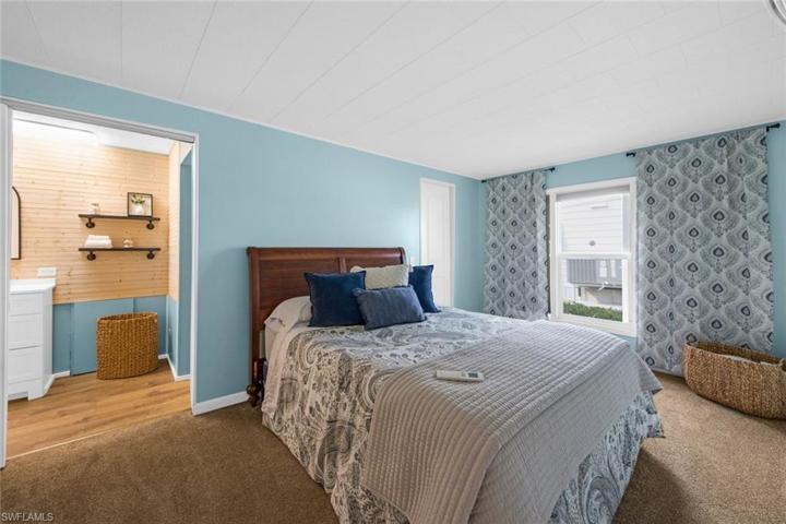 28 Enchanting BLVD # 28, NAPLES FL 34112
