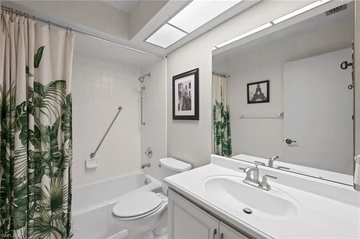 1310  Broadwater  DR, Fort Myers, FL 33919