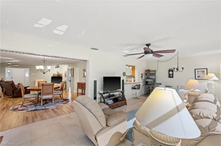 1310  Broadwater  DR, Fort Myers, FL 33919