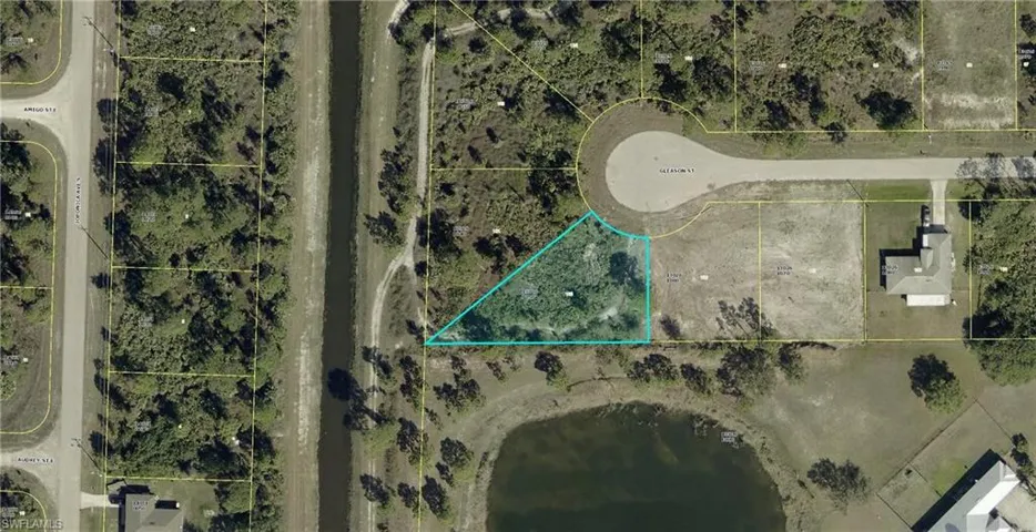 Map of property location with property parcel outlined
