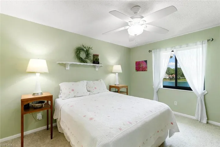 5784  Deauville  CIR, Naples, FL 34112