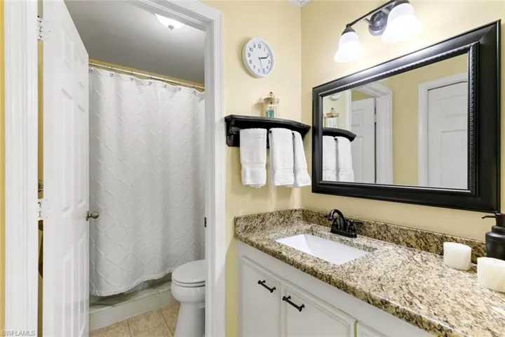 5784  Deauville  CIR, Naples, FL 34112