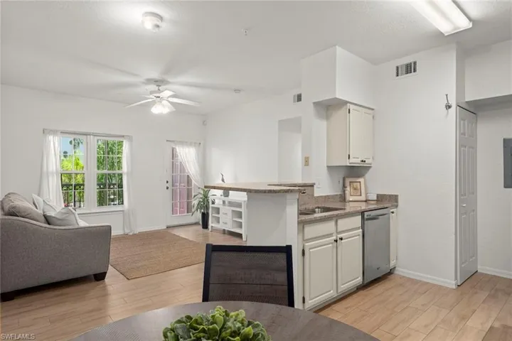 23500 Walden Center Dr # 206, Estero, Florida 34134