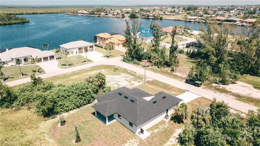 4238 Nw 25th Ter, Cape Coral, Florida 33993