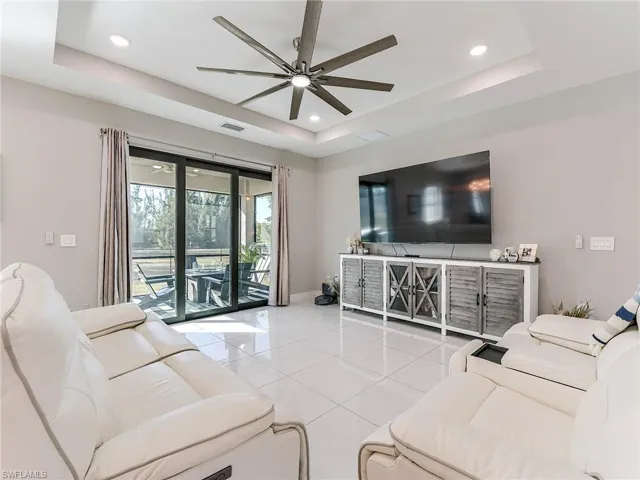 4238 Nw 25th Ter, Cape Coral, Florida 33993