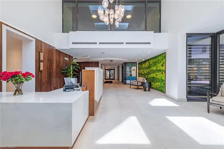 4031 Gulf Shore Blvd N 7d, Naples, Florida 34103