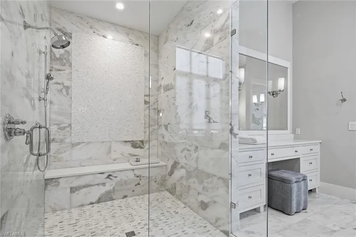 2150 Tarpon Rd, Naples, Florida 34102