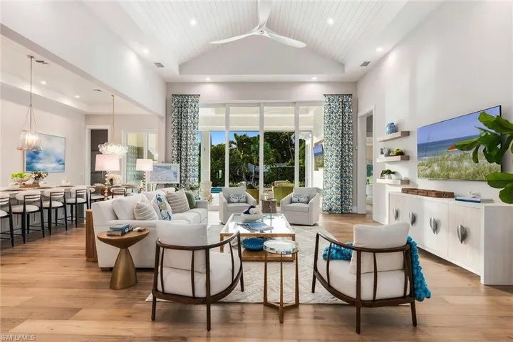 2150 Tarpon Rd, Naples, Florida 34102