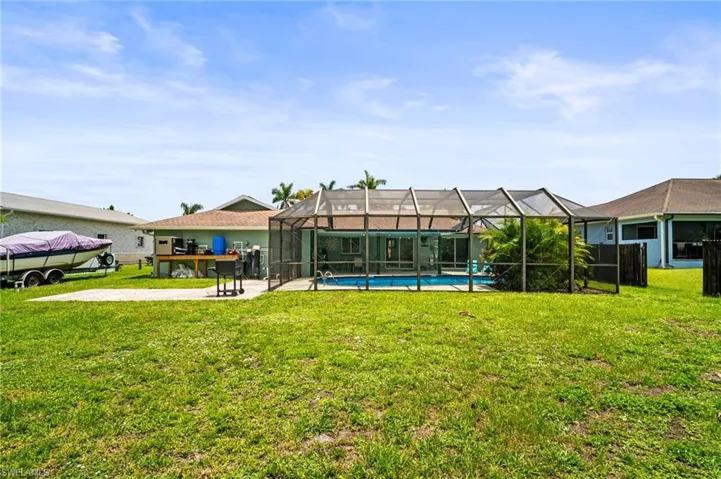 2001  Bahama  AVE, Fort Myers, FL 33905