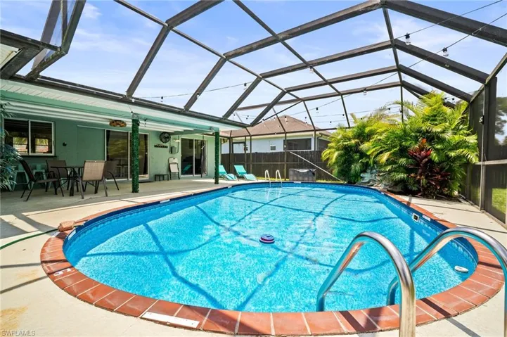 2001  Bahama  AVE, Fort Myers, FL 33905
