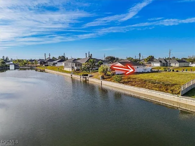 322 Ne 20th St, Cape Coral, Florida 33909