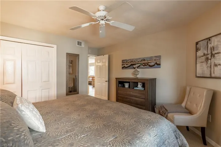 Guest bedroom