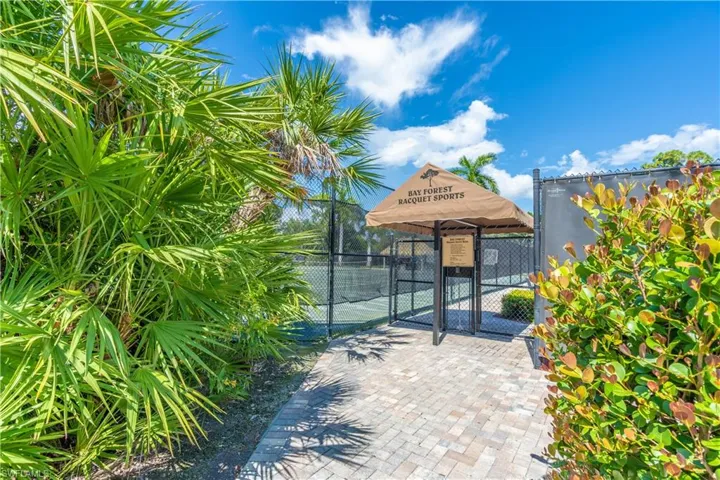 Entrance to community racquet ball courts
