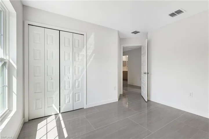 354 Hermosa Ave, Lehigh Acres, Florida 33974