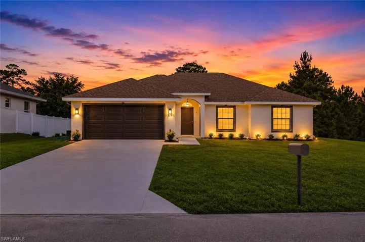 354 Hermosa Ave, Lehigh Acres, Florida 33974