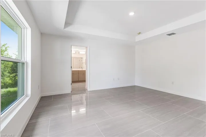 354 Hermosa Ave, Lehigh Acres, Florida 33974