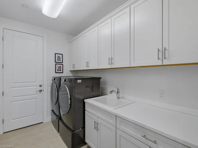 4711  Via Del Corso  LN, Bonita Springs, FL 34134