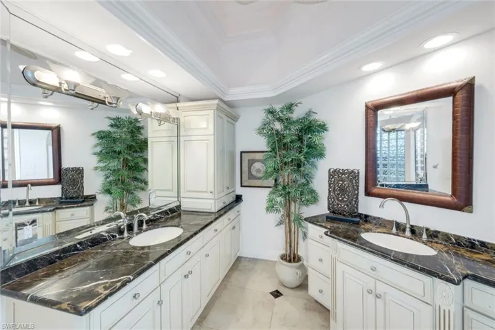 160 Palm St 5, Marco Island, Florida 34145