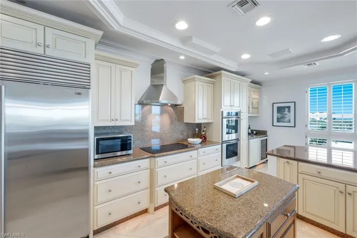 160 Palm St 5, Marco Island, Florida 34145