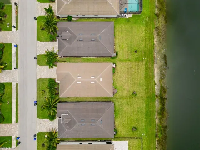 4351 Bluegrass Dr, Fort Myers Fl 33916