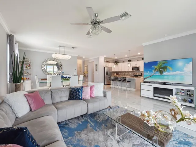 4351 Bluegrass Dr, Fort Myers Fl 33916