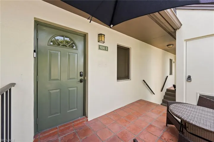 1656 Spoonbill Ln B, Naples, Florida 34105