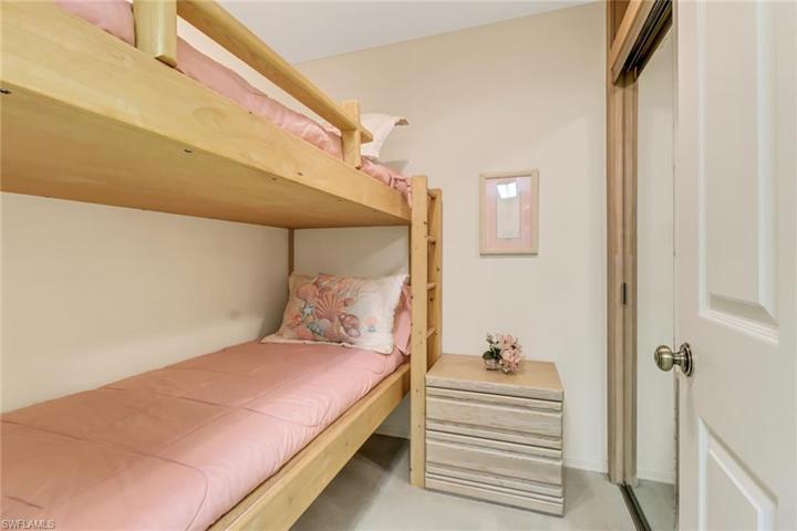 Bunk Beds for extra visitors or can be used as storage/ craft room