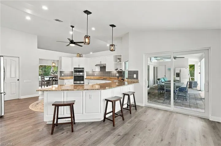 260 20th Ave Ne, Naples, Florida 34120