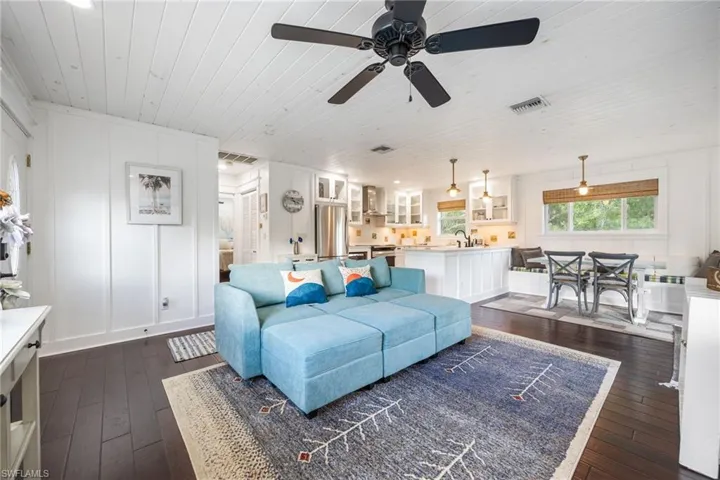 8787 Kodiak Ct, St. James City, Florida 33956