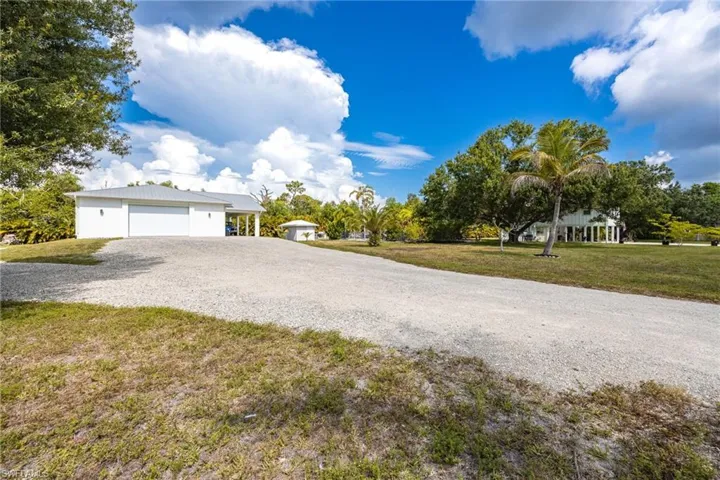 8787 Kodiak Ct, St. James City, Florida 33956