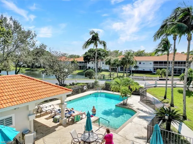 2585 Old Groves Rd # 102, Naples Fl 34109