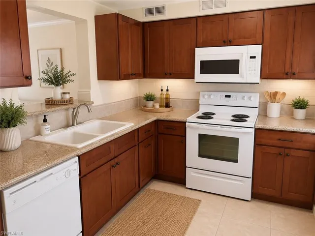 2828 Jackson St # E6, Fort Myers Fl 33901