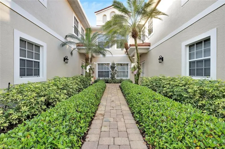 Courtyard Walkway
