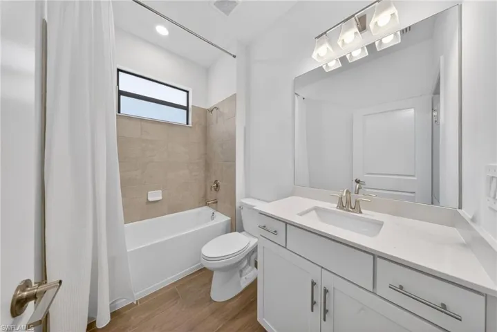 21082 Verawood Loop, Estero, Florida 33928