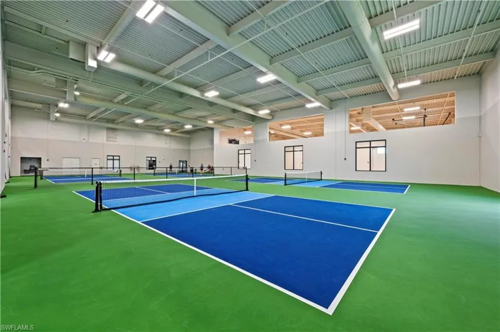 Indoor pickleball and tennis