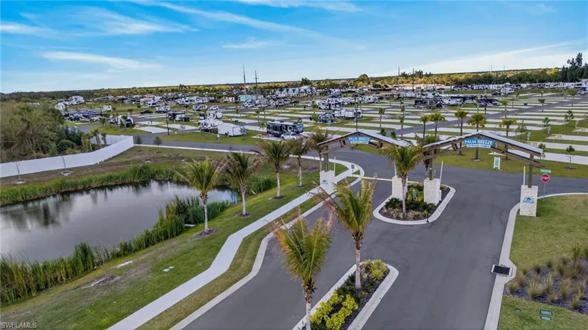 310  Horizon  RD, Punta Gorda, FL 33982