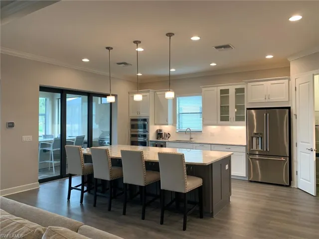 9408  Rapallo  ST, Naples, FL 34119