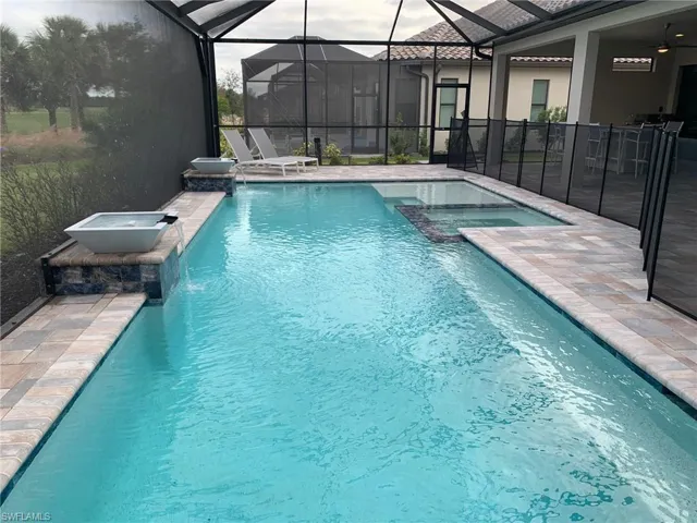 9408  Rapallo  ST, Naples, FL 34119
