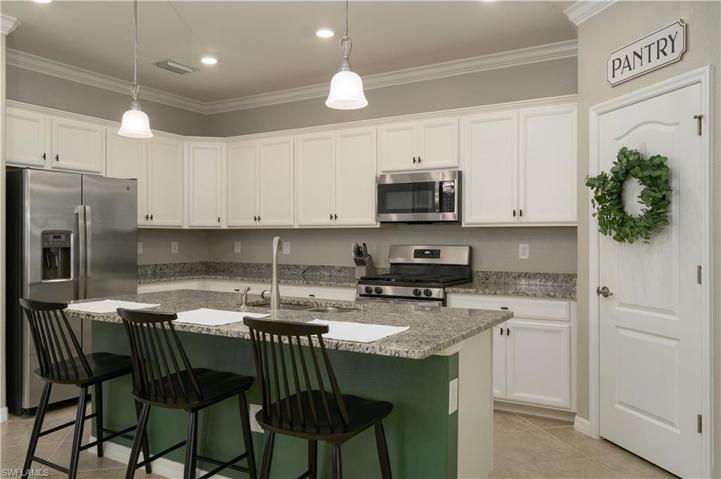 Center Island - perfect for entertaining.